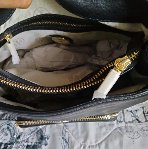 💯 Authentic Tory Burch Amanda backpack 🎒 - Picture 6 of 10